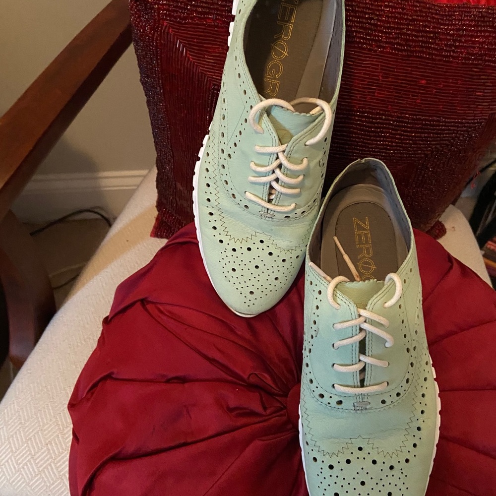 Teal blue string up track leather sneaker like